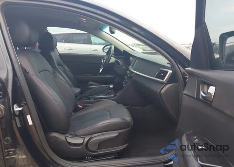 2019 Kia Optima Ex z USA, uszkodzony, nr VIN 5XXGU4L11KG286103